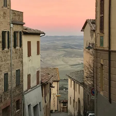 Montalcino Palazzina Castelverdelli * Siena
